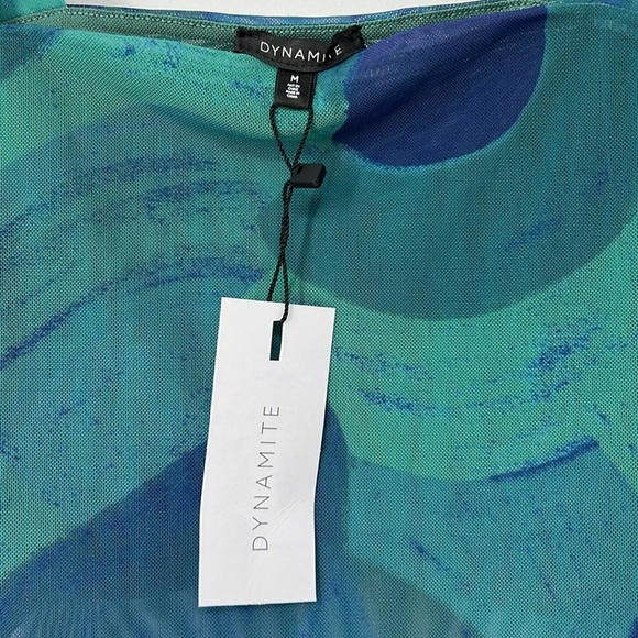 Dynamite NWT Women's cropped top medium - Picture 2 of 6